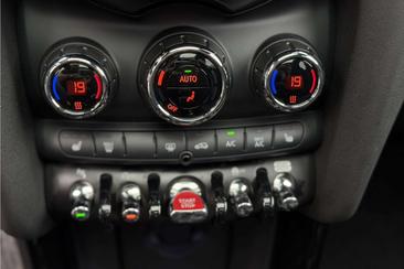 Mini 5 Portes JCW Cooper — photo 42
