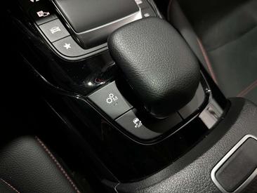 Mercedes Classe A45 AMG 45 — photo 28