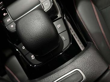 Mercedes Classe A45 AMG 45 — photo 29