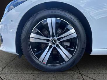 Mercedes Classe C 180 — photo 17