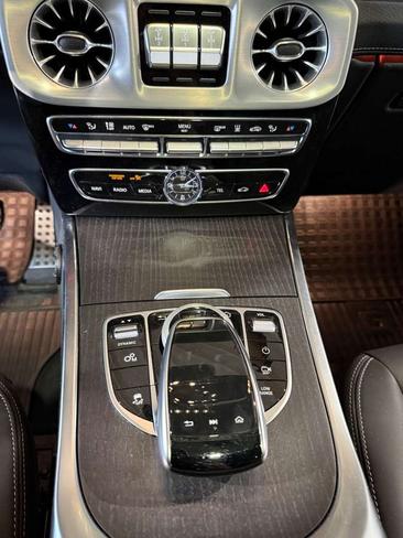 Mercedes Classe G 500 Night Edition — photo 16
