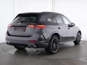 Mercedes GLC 400 AMG Line — photo 2