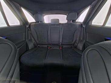 Mercedes GLC 400 AMG Line — photo 9