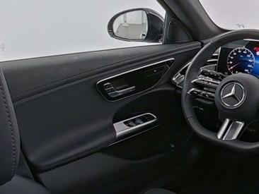 Mercedes Classe E Break 220 Night Edition — photo 8