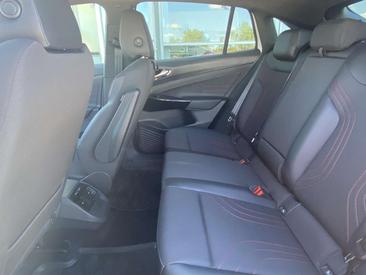 Volkswagen ID.5 GTX 4Motion — photo 8