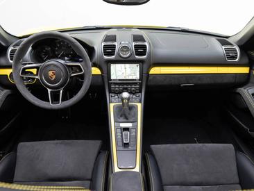 Porsche 981 Cayman Boxster Spyder — photo 15
