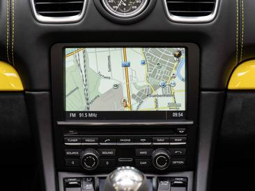 Porsche 981 Cayman Boxster Spyder — photo 25