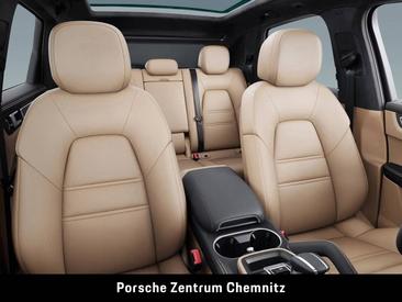 Porsche Cayenne III Turbo GT — photo 6