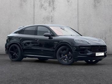 Porsche Cayenne III Turbo GT — photo 4