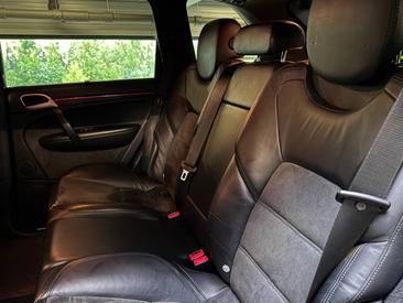 Porsche Cayenne E1 II GTS — photo 14
