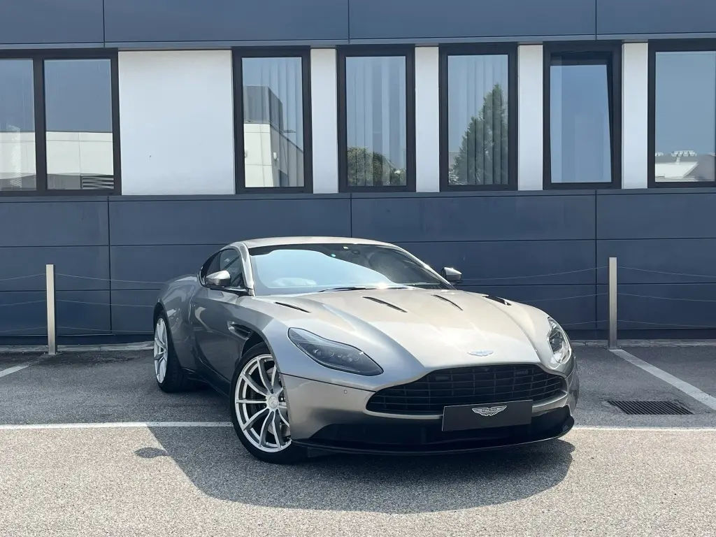Aston Martin DB11 V12 AMR Coupe 5.2 - 2019 - Joinsteer - #1