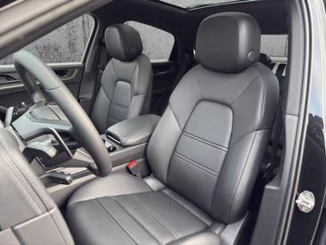 Porsche Cayenne III Turbo GT — photo 9