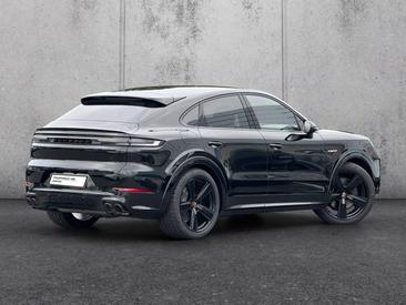 Porsche Cayenne III Turbo GT — photo 13