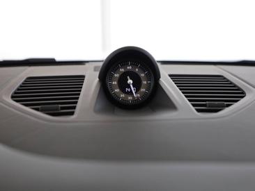 Porsche 992 II Turbo S Cabriolet — photo 24
