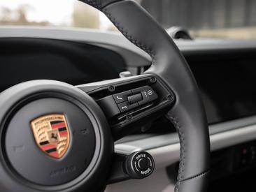 Porsche Cayenne III Turbo GT — photo 22