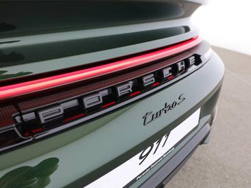 Porsche 992 II Turbo S Cabriolet — photo 27