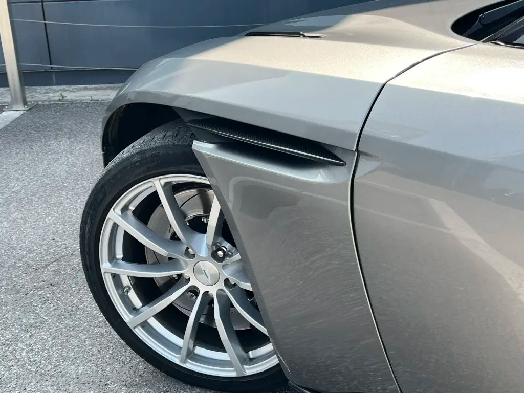 Aston Martin DB11 V12 AMR Coupe 5.2 - 2019 - Joinsteer - #24