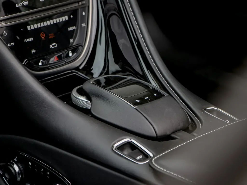 Aston Martin DB11 V8 Volante 4.0 - 2020 - Joinsteer - #49