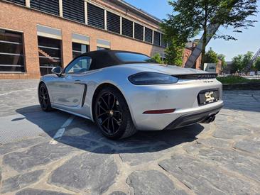 Porsche 718 Cabriolet Boxster — photo 6
