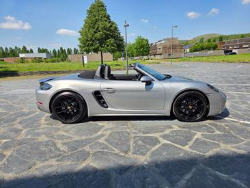 Porsche 718 Cabriolet Boxster — photo 10