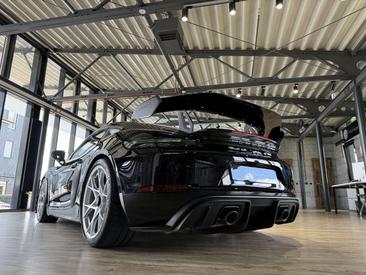 Porsche 718 Cayman GT4 RS — photo 5