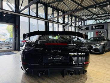 Porsche 718 Cayman GT4 RS — photo 6