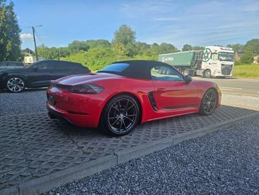 Porsche 718 Boxster T — photo 7