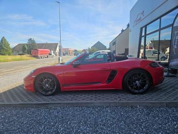 Porsche 718 Boxster T — photo 8
