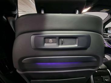 BMW X7 40d XDrive — photo 29