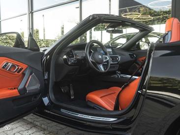 BMW Z4 M40i — photo 4
