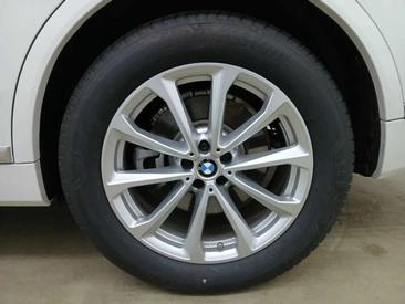 BMW X7 40d XDrive — photo 11