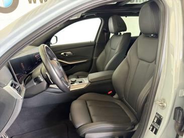 BMW 330i M Sport — photo 7