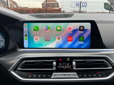 BMW X5 XDrive45e — photo 21