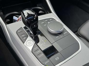 BMW Série 3 High Executive 330e — photo 26