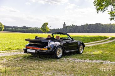 Porsche 930 Turbo — photo 2