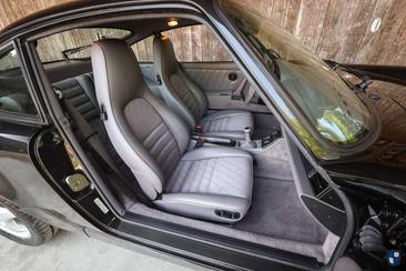 Porsche 964 Carrera 2 — photo 10