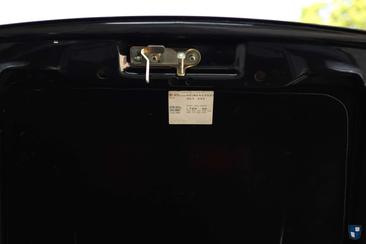 Porsche 964 Carrera 2 — photo 18