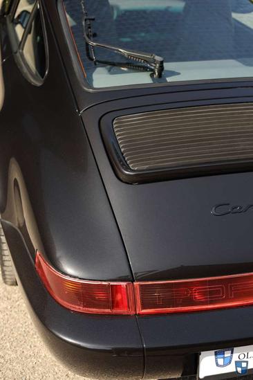 Porsche 964 Carrera 2 — photo 24
