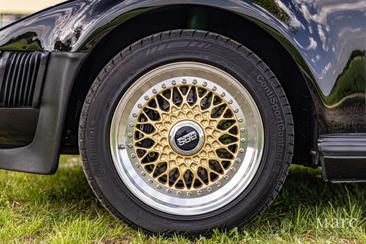 Porsche 930 Turbo — photo 24