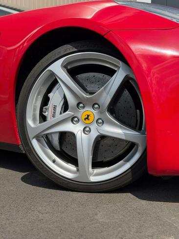 Ferrari FF — photo 6