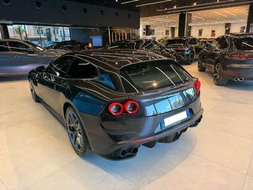 Ferrari GTC4Lusso — photo 2
