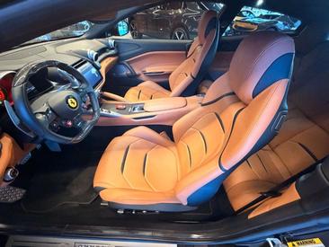 Ferrari GTC4Lusso — photo 5