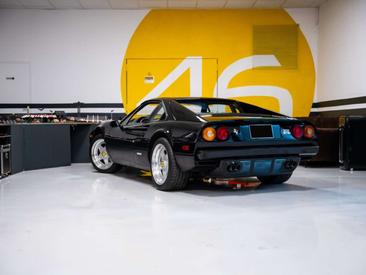 Ferrari 308 — photo 3