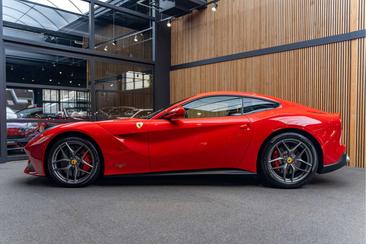 Ferrari F12 Berlinetta — photo 3
