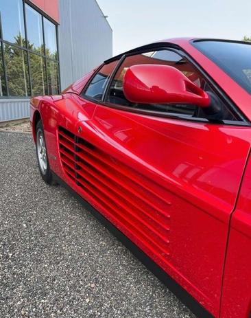 Ferrari Testarossa — photo 8