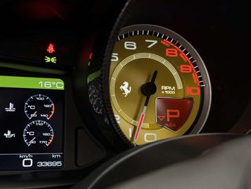 Ferrari California T — photo 12