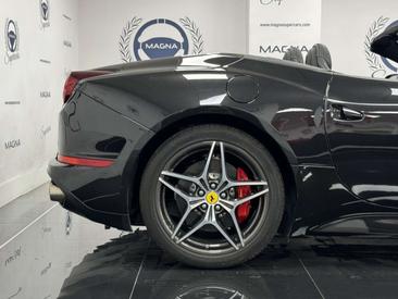Ferrari California T — photo 19