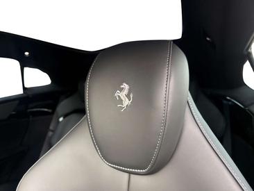 Ferrari Purosangue — photo 16