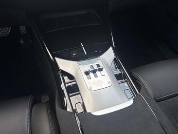 Ferrari Purosangue — photo 17
