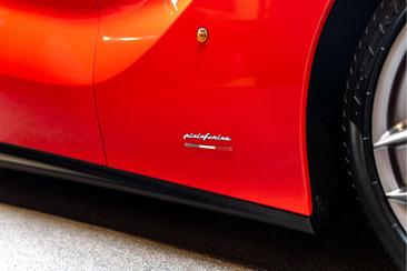 Ferrari F12 Berlinetta — photo 17